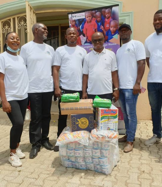 SOCIAL PLUS AFRICA TV In partnership with GISA CARE AND EMPOWERMENT FOUNDATION donates toiletries, provision and cash to support the orphanage homes in Abuja Nigeria